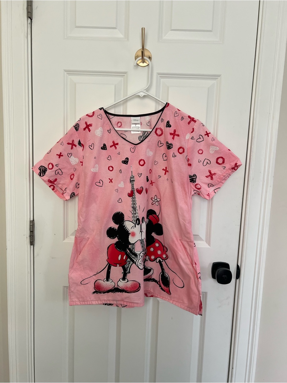 Cherokee Tooniforms Disney Mickey Minnie Mouse Pink Scrub Top